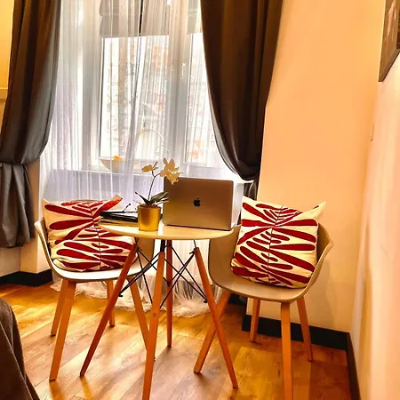 Amazing 1 Center, Sauna Apartment Warsaw