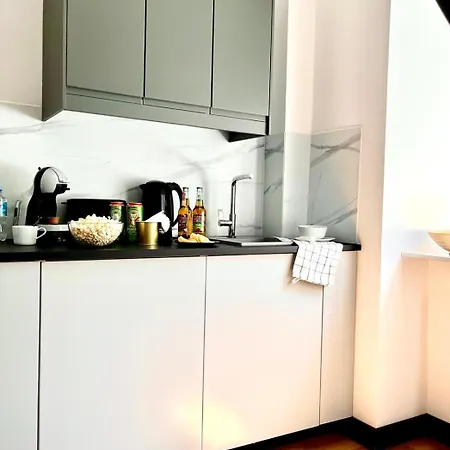 Amazing 1 Center, Sauna * Varşova